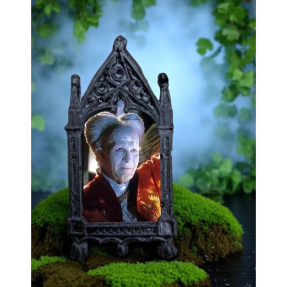 Bram Stoker's Dracula Pin - Vampire Horror Film Badge